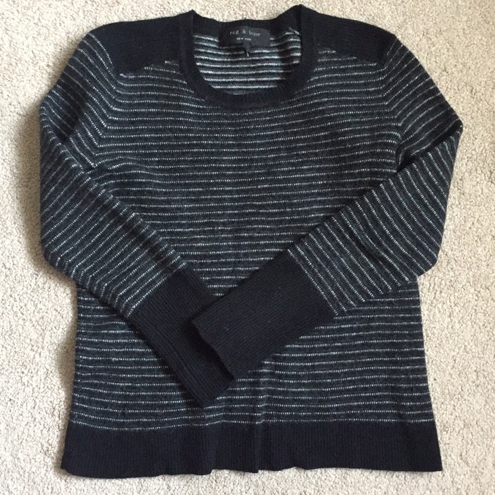 Rag and bone sweater. Super fitting, super cute.